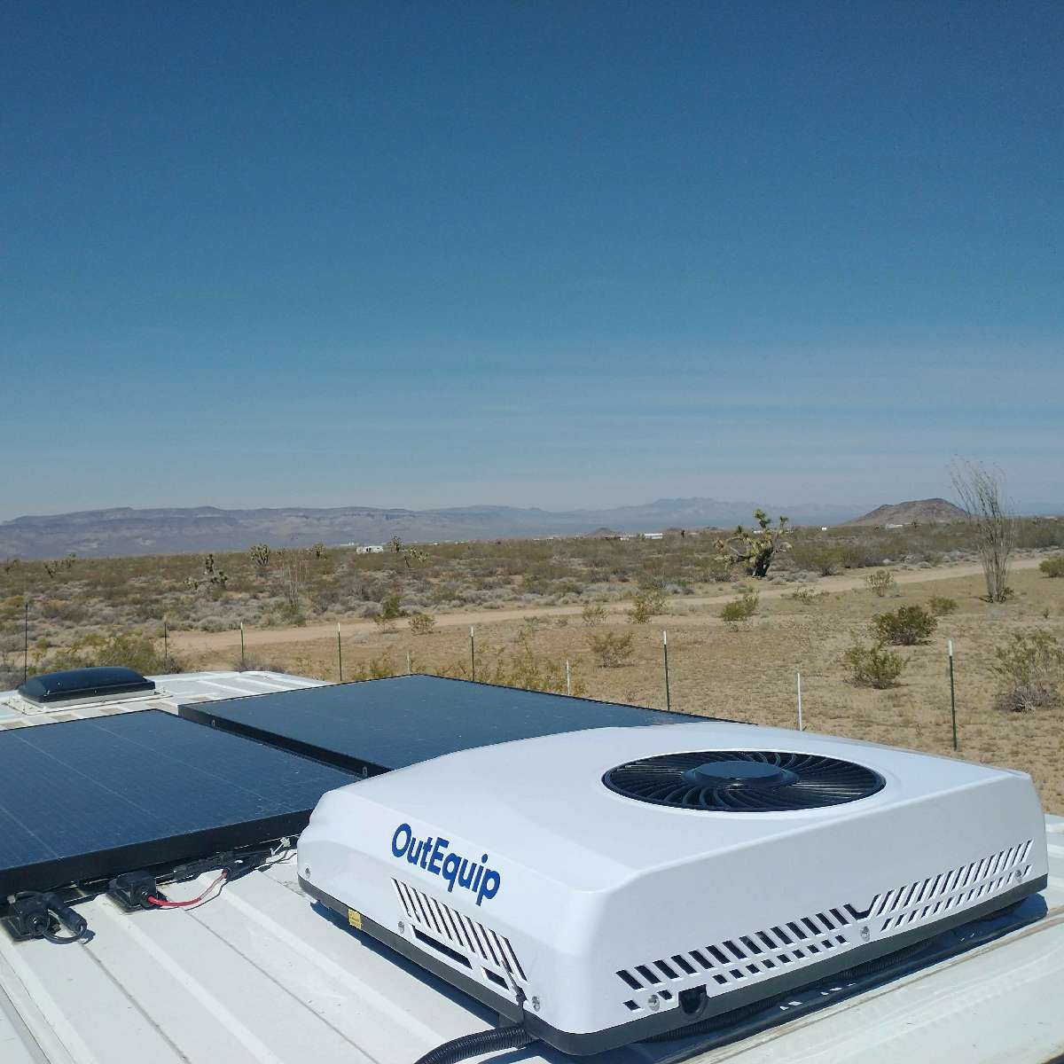 Battery-Powered AC,DC Parking Cooler,Fuel-Efficient Cooling,Vehicle Auxiliary A/C,Undervoltage Protection
