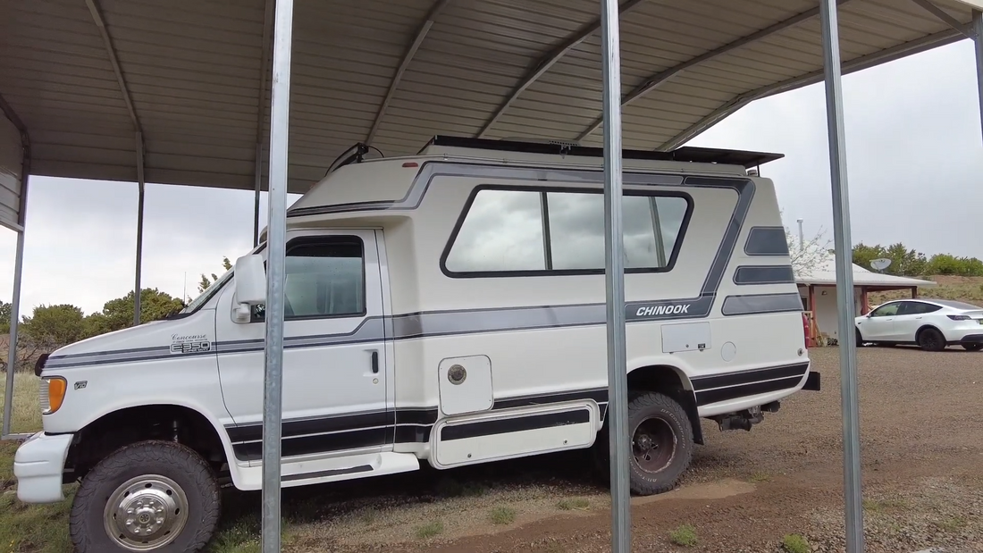 2002 Shinook RV Upgrade: Eliminating Inverter Power Drain with a Direct 12V AC Swap
