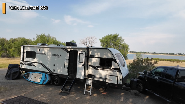 Overcoming Arizona Heat: Supplemental 12V Rooftop AC Installation on a 34-Foot RV