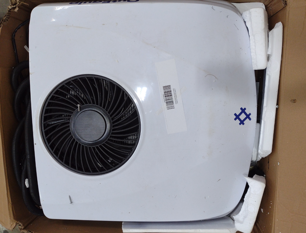 [Open Box -Grade C]12V 10,000 BTU Black RV Rooftop AC with Heater