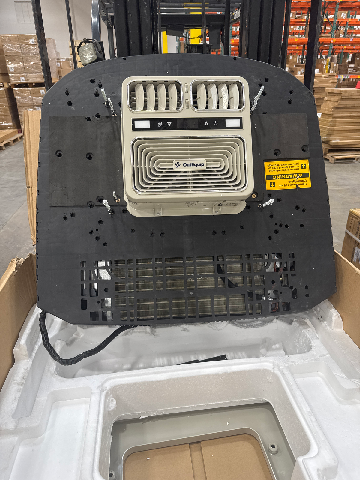 [Open Box -Grade C]110V 15,000 BTU Black RV Rooftop AC with Heat Pump