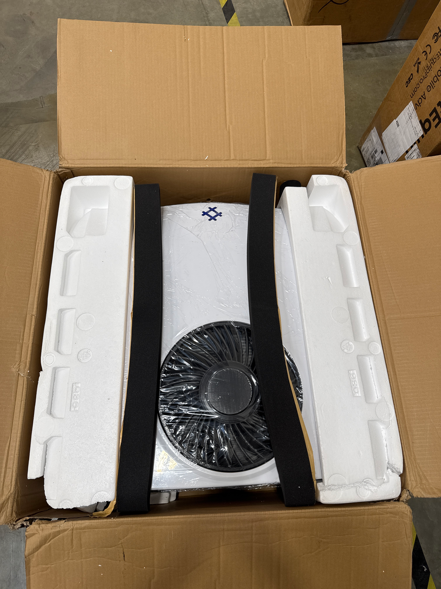 [Open Box -Grade B]12V 10,000 BTU White RV Rooftop AC with Heater