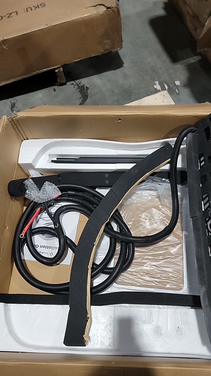 [Open Box -Grade A] 12V 10,000 BTU White RV Rooftop AC Cooling Only