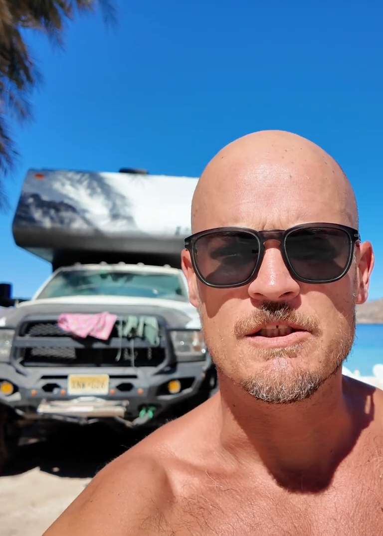 Long-term 12V RV AC Review,Reliable Off-Grid Climate Control,12V DC Air Conditioner vs 120V AC,Desert-Tested Camper Air Conditioning,Stealth Low-Profile RV AC Installation