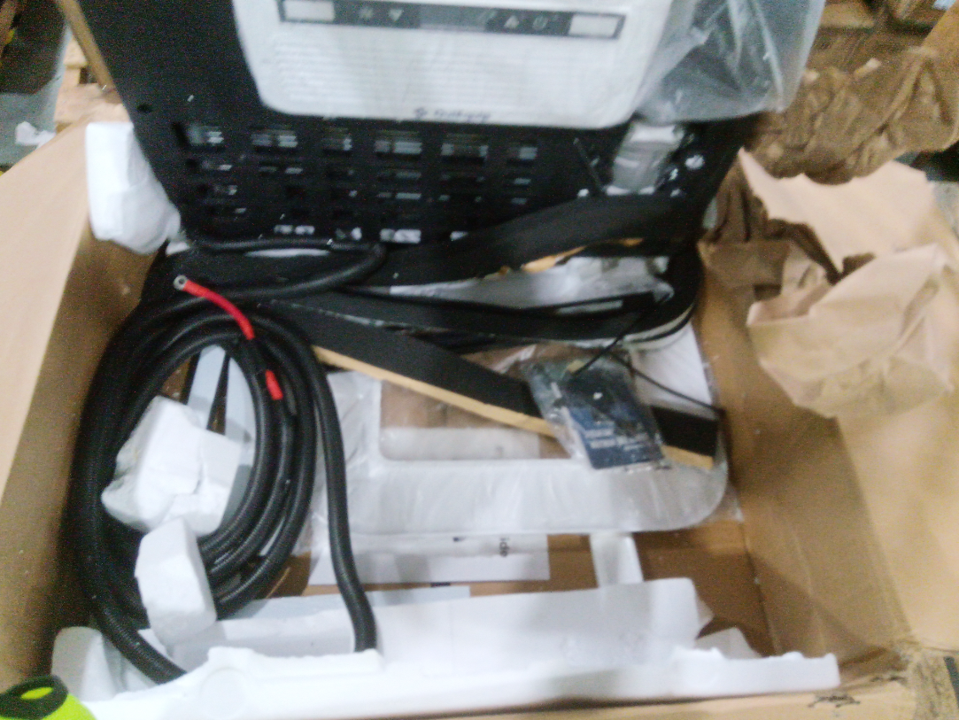 [Open Box -Grade B]12V 10,000 BTU White RV Rooftop AC with Heater