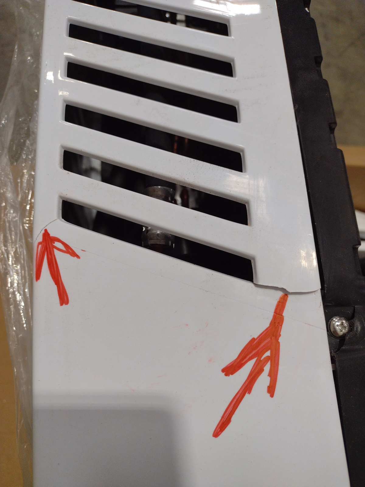 [Open Box -Grade A]12V 11,500 BTU White RV Rooftop AC without Heat Pump
