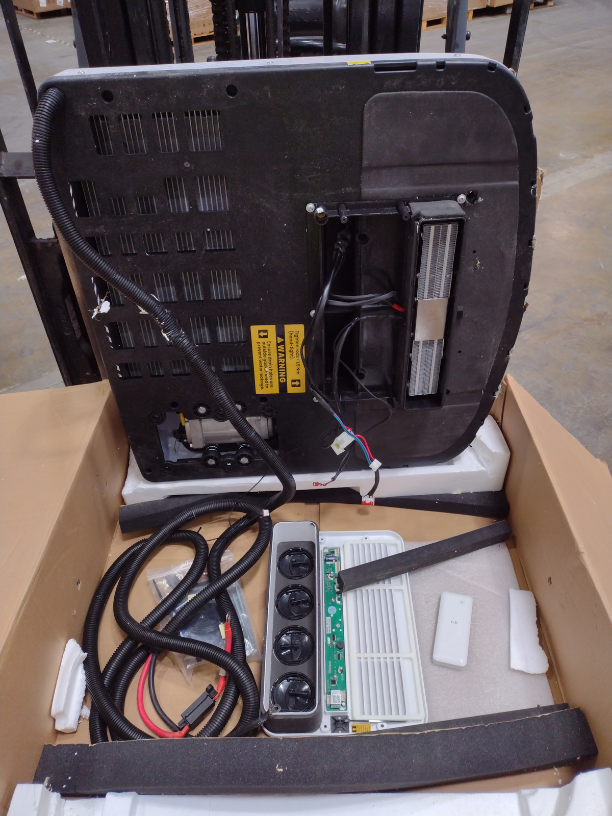 [Open Box -Grade C]12V 10,000 BTU White RV Rooftop AC with Heater